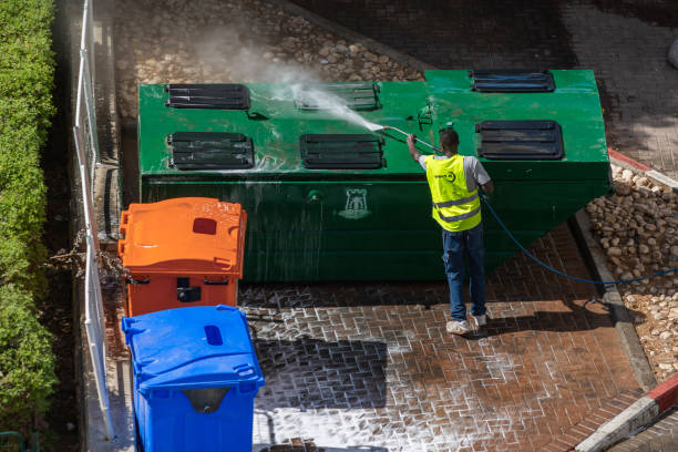 Best Roof Power Washing Services  in Friedens, PA